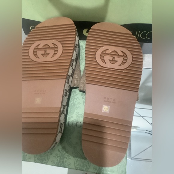 Monogram Jumbo GG Brown Slide Sandals SIZE 39 - Picture 3 of 7